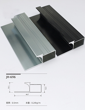 1767493546959659.jpg 696.jpg